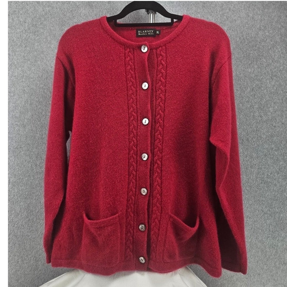 BLARNEY WOOLEN MILLS | Women's XL Vintage Red Lamb's Wool Blend Cardigan